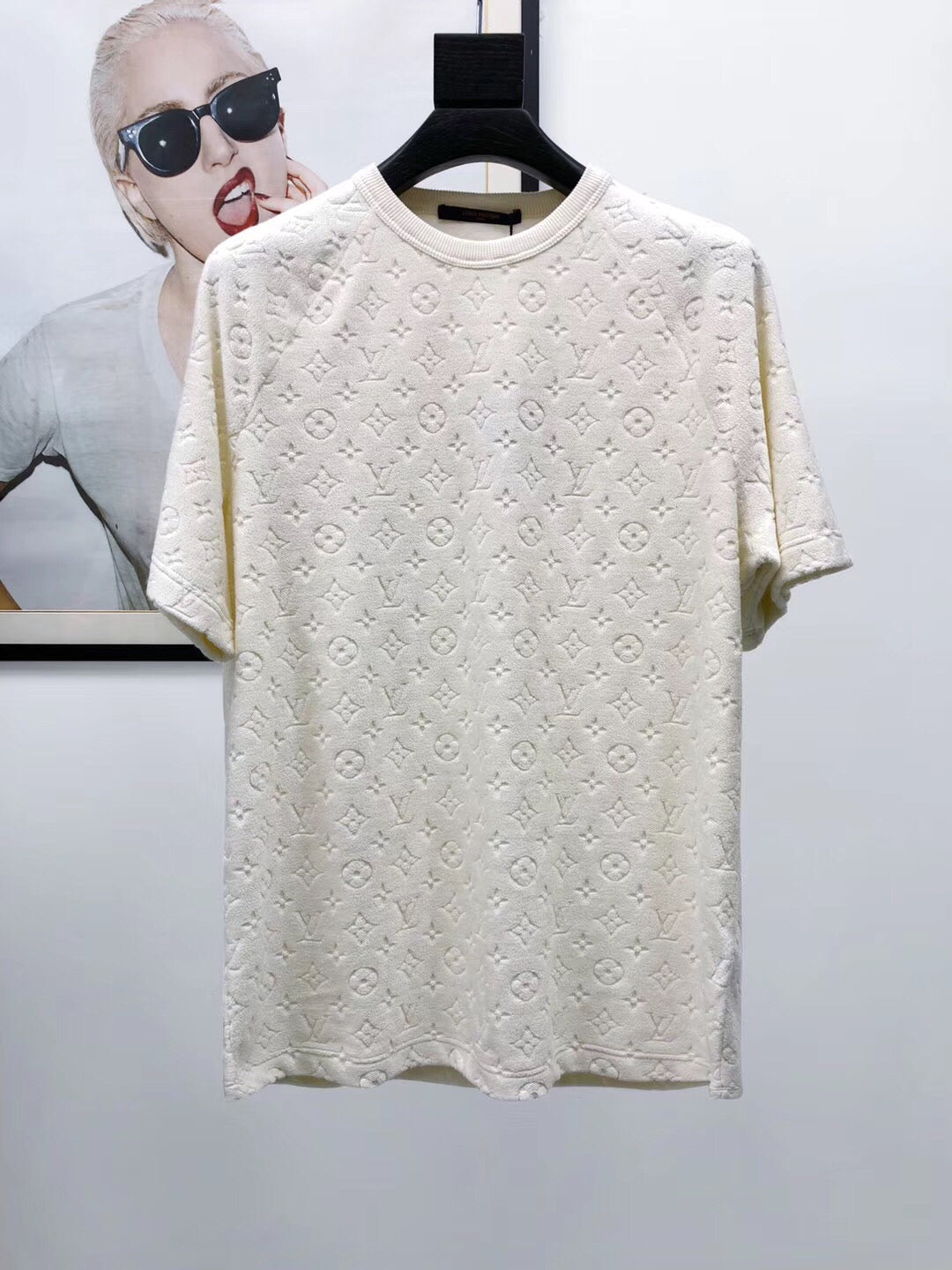 L&*V T-shirt