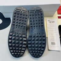 V*lentino Runner