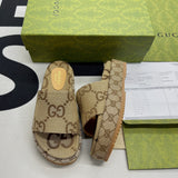 G*cci Sendals