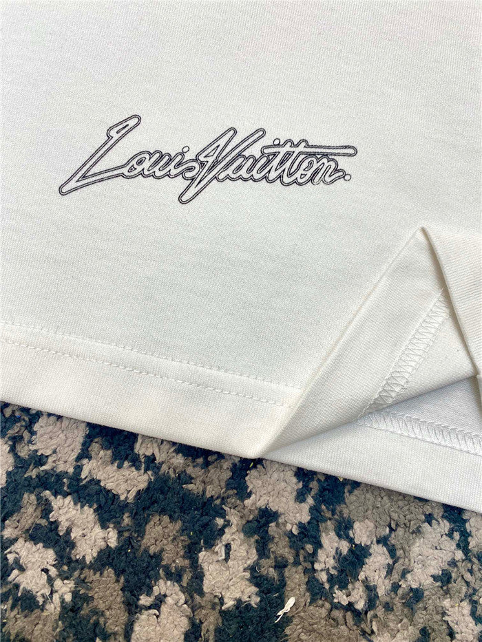 L&*V T-shirt