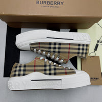 B*rberry Vintage