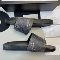 G*cci Slide