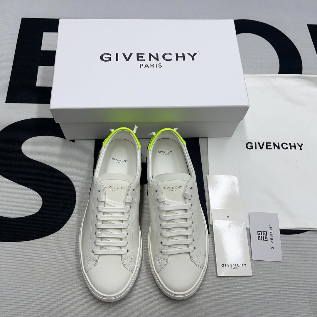 G*venchy Low-Top