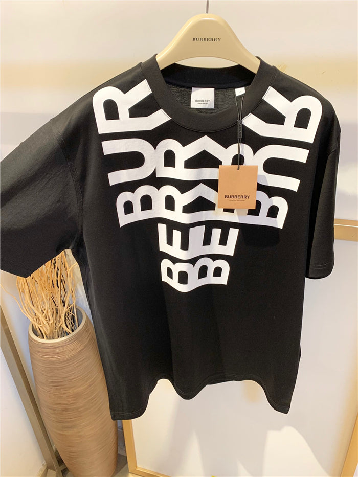 B*rberry T-shirt