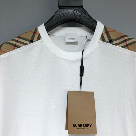 B*rberry T-shirt