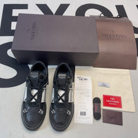V*lentino Calfskin