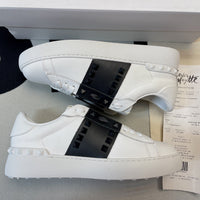 V*lentino Runner