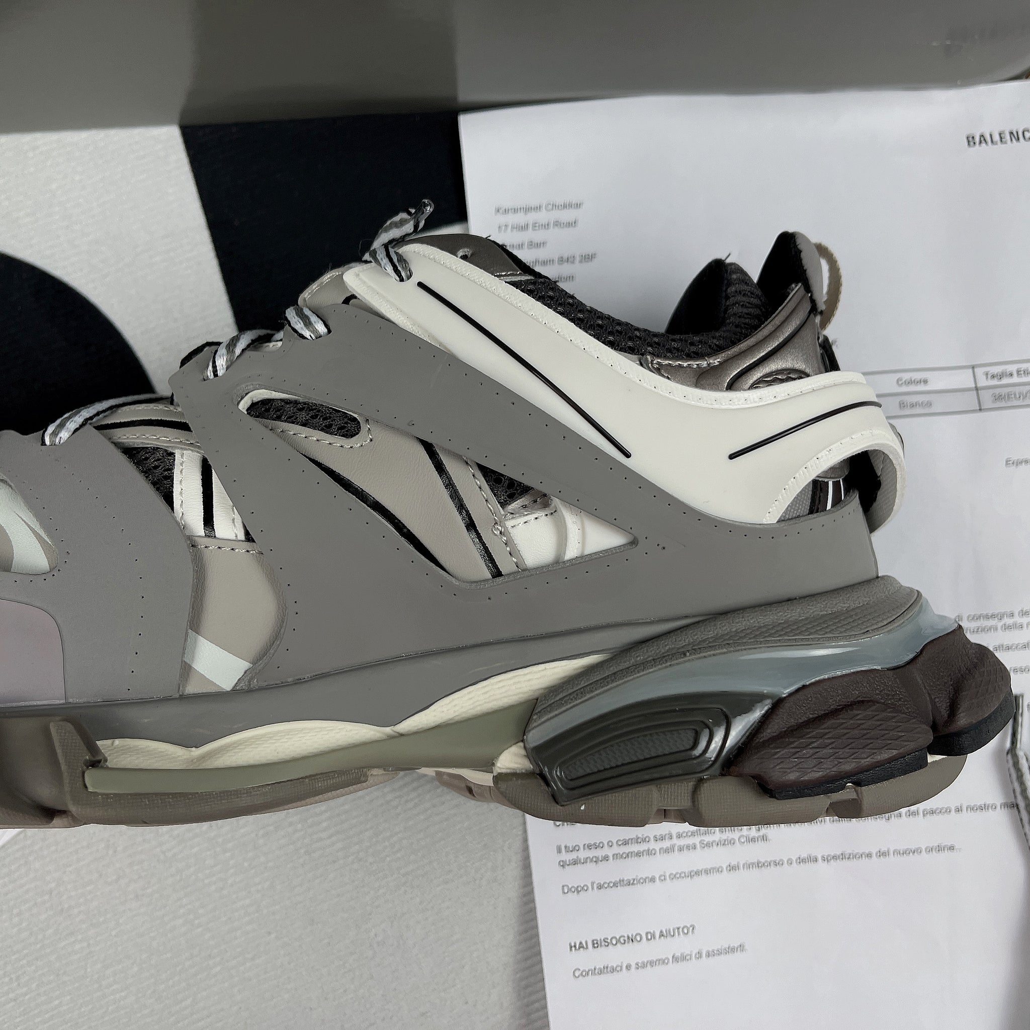 Balenc*aga Track
